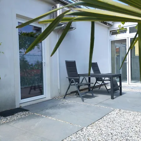 Active Apartman *