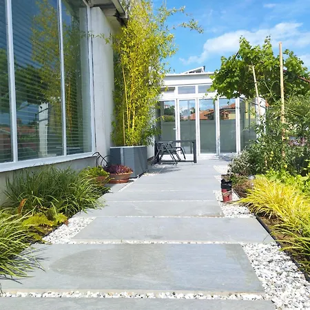 Apartman Active